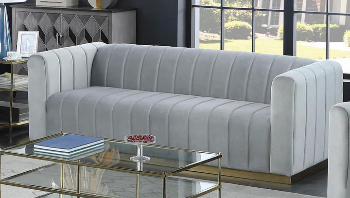 SHANNON SOFA IN GREY