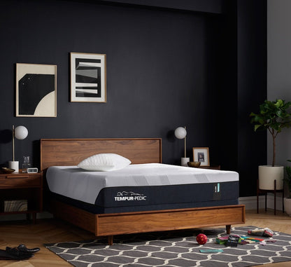 Tempur-Pedic Medium Hybrid - Mattress